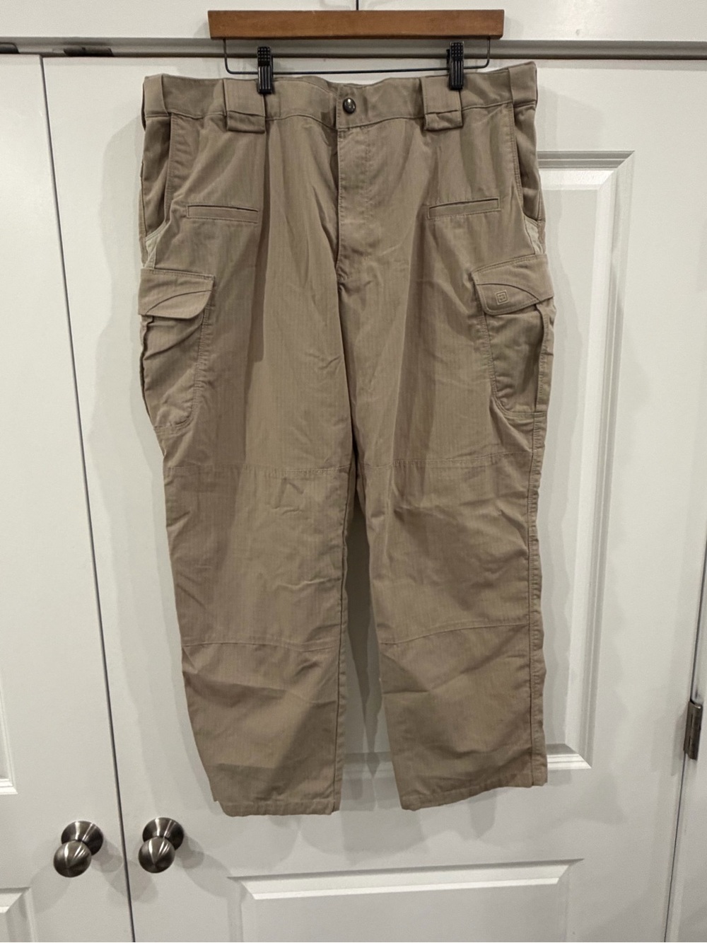 Men's Khaki 5.11 Tactical  Pants - Relaxed Fit